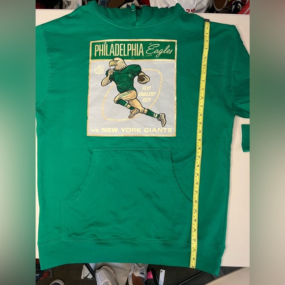 Philadelphia Eagles Mitchell and Ness hoodie. Size Large - Picture 2 of 7
